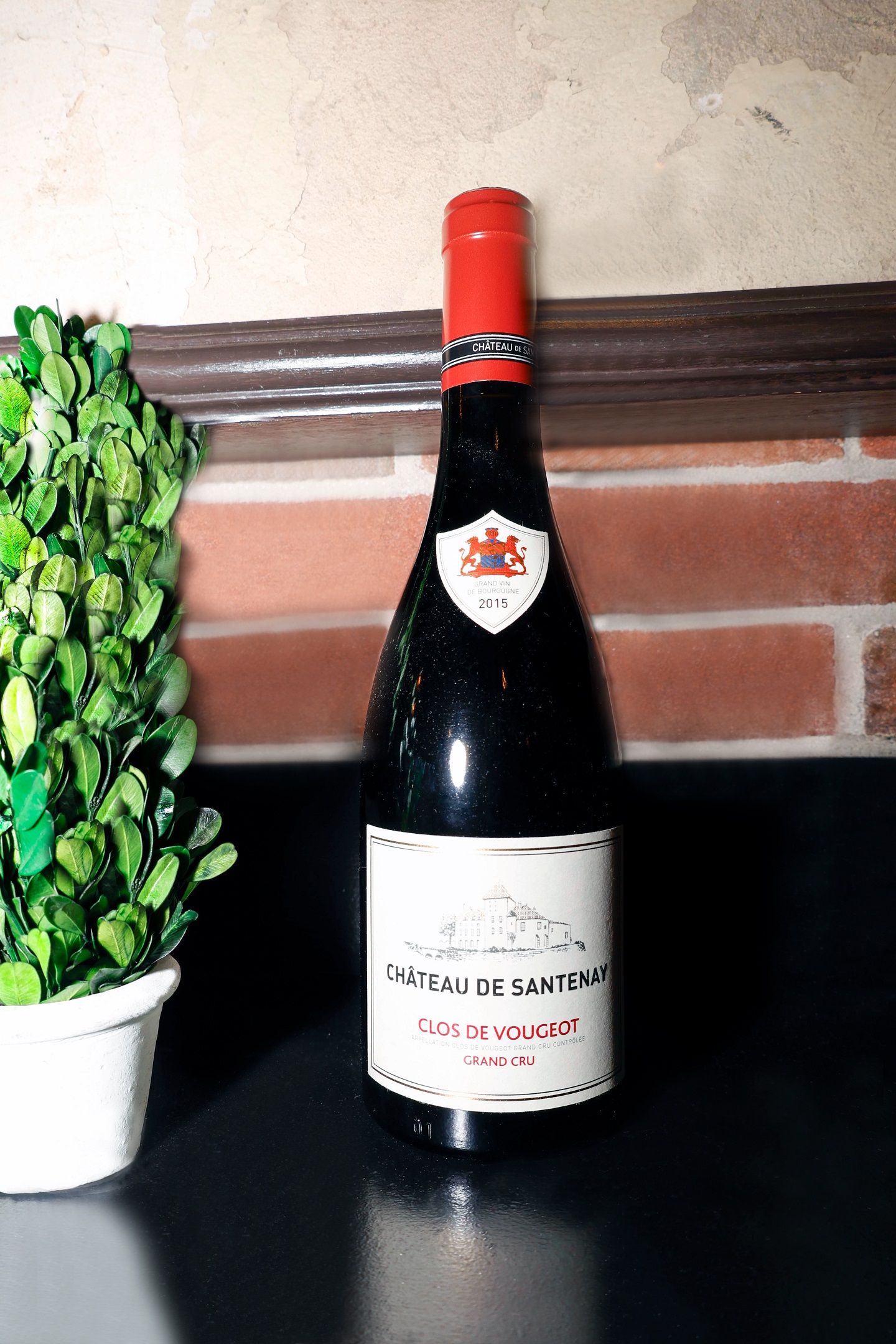 Château de Santenay Clos de Vougeot Grand Cru 2015 bottle